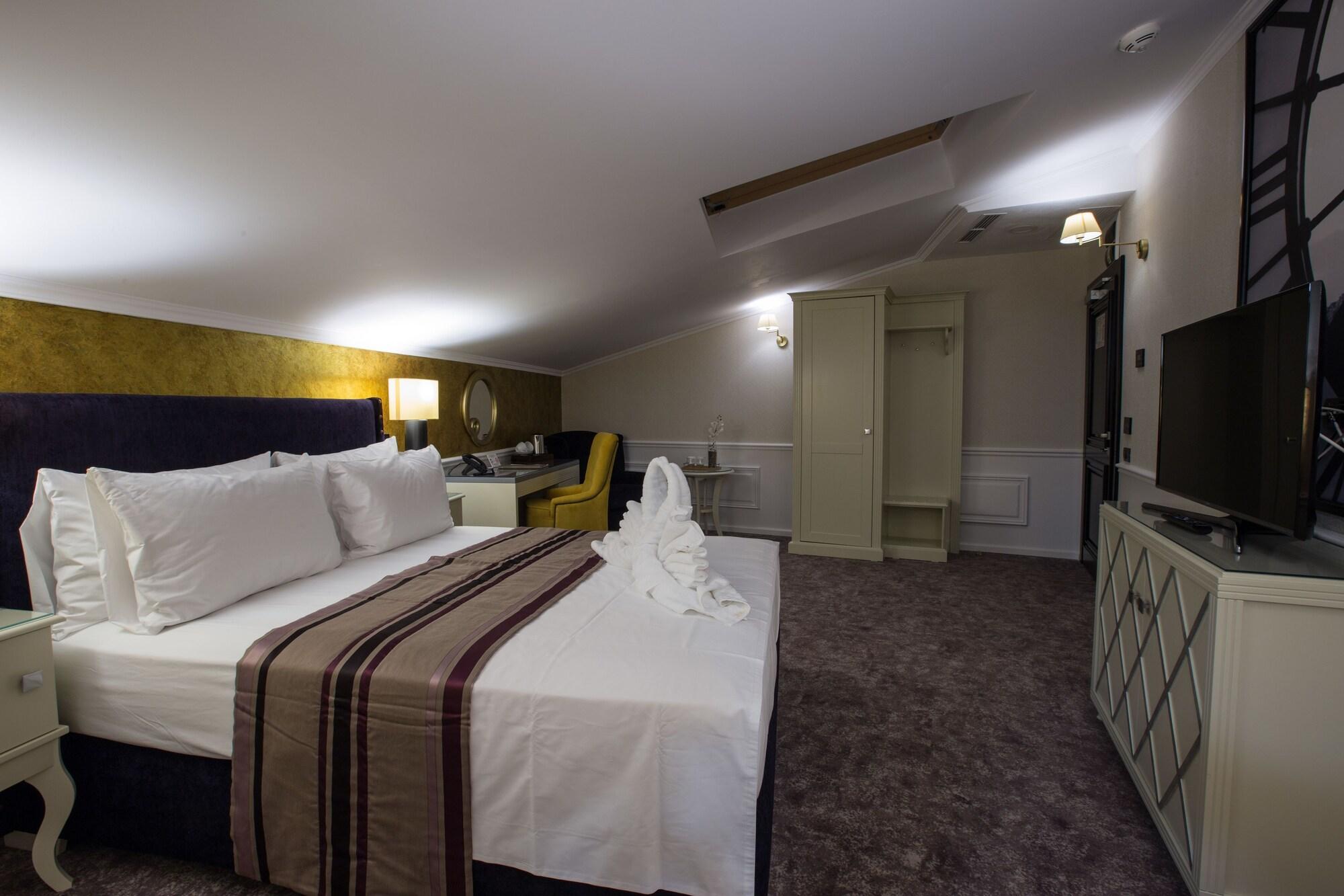 Peninsula Boutique Hotel Констанца Экстерьер фото