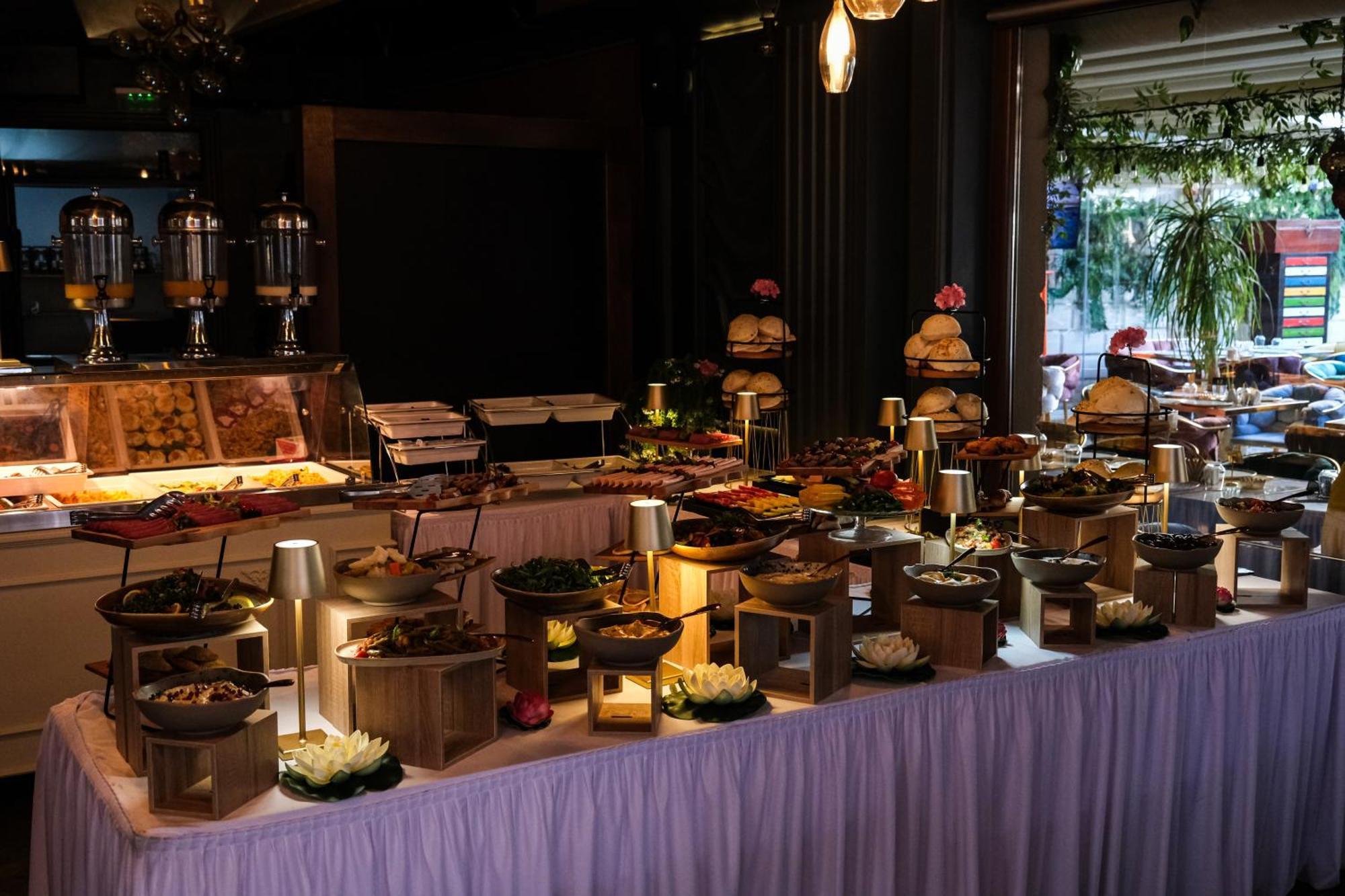 Peninsula Boutique Hotel Констанца Экстерьер фото